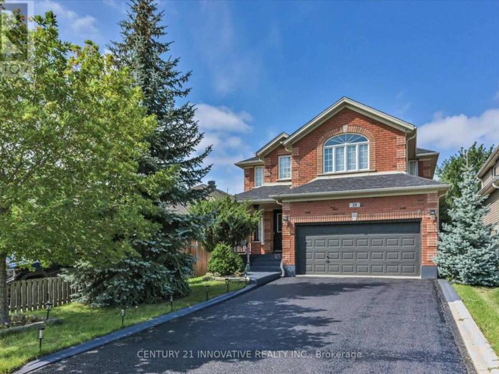 28 EMPIRE DRIVE, Barrie, Ontario L4N 0Y9