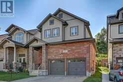 212 GRAVEL RIDGE TRAIL | Kitchener Ontario | Slide Image Two