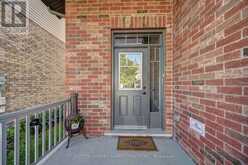 212 GRAVEL RIDGE TRAIL | Kitchener Ontario | Slide Image Three