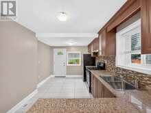 57 WEIR STREET S | Hamilton Ontario | Slide Image Twelve