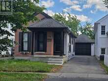 133 WAKE ROBIN DRIVE | Kitchener Ontario | Slide Image Four