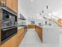 2 ADDISON CRESCENT | Toronto Ontario | Slide Image Twelve