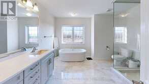 3279 TURNSTONE BOULEVARD | Pickering Ontario | Slide Image Seventeen
