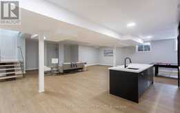 606 STEPHENS CRESCENT | Oakville Ontario | Slide Image Thirty-nine