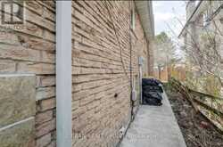 52 FALLWAY ROAD E | Brampton Ontario | Slide Image Eighteen