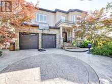 762 DUCHESS DRIVE | Mississauga Ontario | Slide Image Two