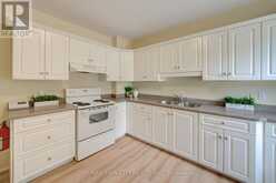9 SALISBURY AVENUE | Cambridge Ontario | Slide Image Twelve