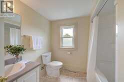 9 SALISBURY AVENUE | Cambridge Ontario | Slide Image Seventeen