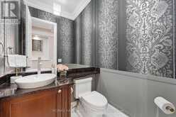 21 SKYLINE TRAIL | Nobleton Ontario | Slide Image Thirteen