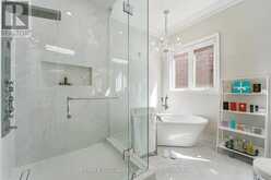 21 SKYLINE TRAIL | Nobleton Ontario | Slide Image Sixteen