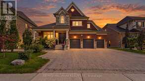 21 SKYLINE TRAIL | Nobleton Ontario | Slide Image One