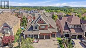 21 SKYLINE TRAIL | Nobleton Ontario | Slide Image Thirty-nine