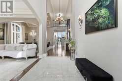21 SKYLINE TRAIL | Nobleton Ontario | Slide Image Three