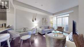 609 - 520 STEELES AVENUE W | Vaughan Ontario | Slide Image Fifteen