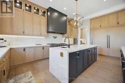 316 TOUCH GOLD CRESCENT | Aurora Ontario | Slide Image Fifteen