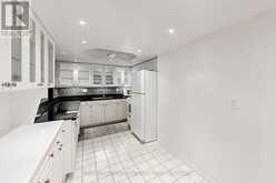 702 - 5 WELDRICK ROAD W | Richmond Hill Ontario | Slide Image Twenty-five