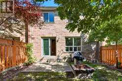 352 FLAGSTONE WAY | Newmarket Ontario | Slide Image Fourteen