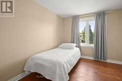 8 GRASSINGTON CRESCENT | Brampton Ontario | Slide Image Thirty