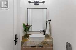 75 LAWRENCE CRESCENT | Toronto Ontario | Slide Image Nine