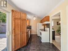 9 BIRCH COURT | Aurora Ontario | Slide Image Nineteen