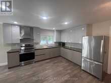 379 THE QUEENSWAY ROAD S | Georgina Ontario | Slide Image Four