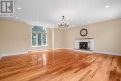 69 RAEVIEW DRIVE | Whitchurch-Stouffville Ontario | Slide Image Eight