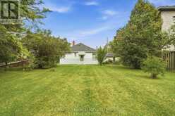 7 GEORGE STREET | Richmond Hill Ontario | Slide Image Ten