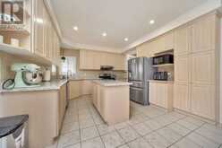 36 BORNEO CRESCENT | Brampton Ontario | Slide Image Fifteen