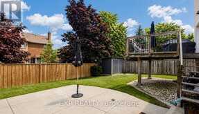 16 CURRY CRESCENT | Halton Hills Ontario | Slide Image Thirty-two