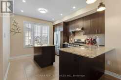411 HARDWICK COMMON | Oakville Ontario | Slide Image Seventeen
