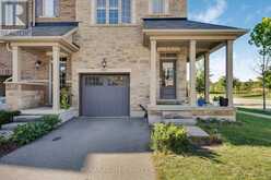 411 HARDWICK COMMON | Oakville Ontario | Slide Image Three