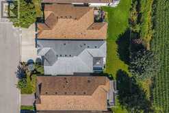 7 ASPEN LANE | Port Rowan Ontario | Slide Image Thirty