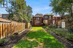 198 BOWOOD AVENUE | Toronto Ontario | Slide Image Thirty-eight