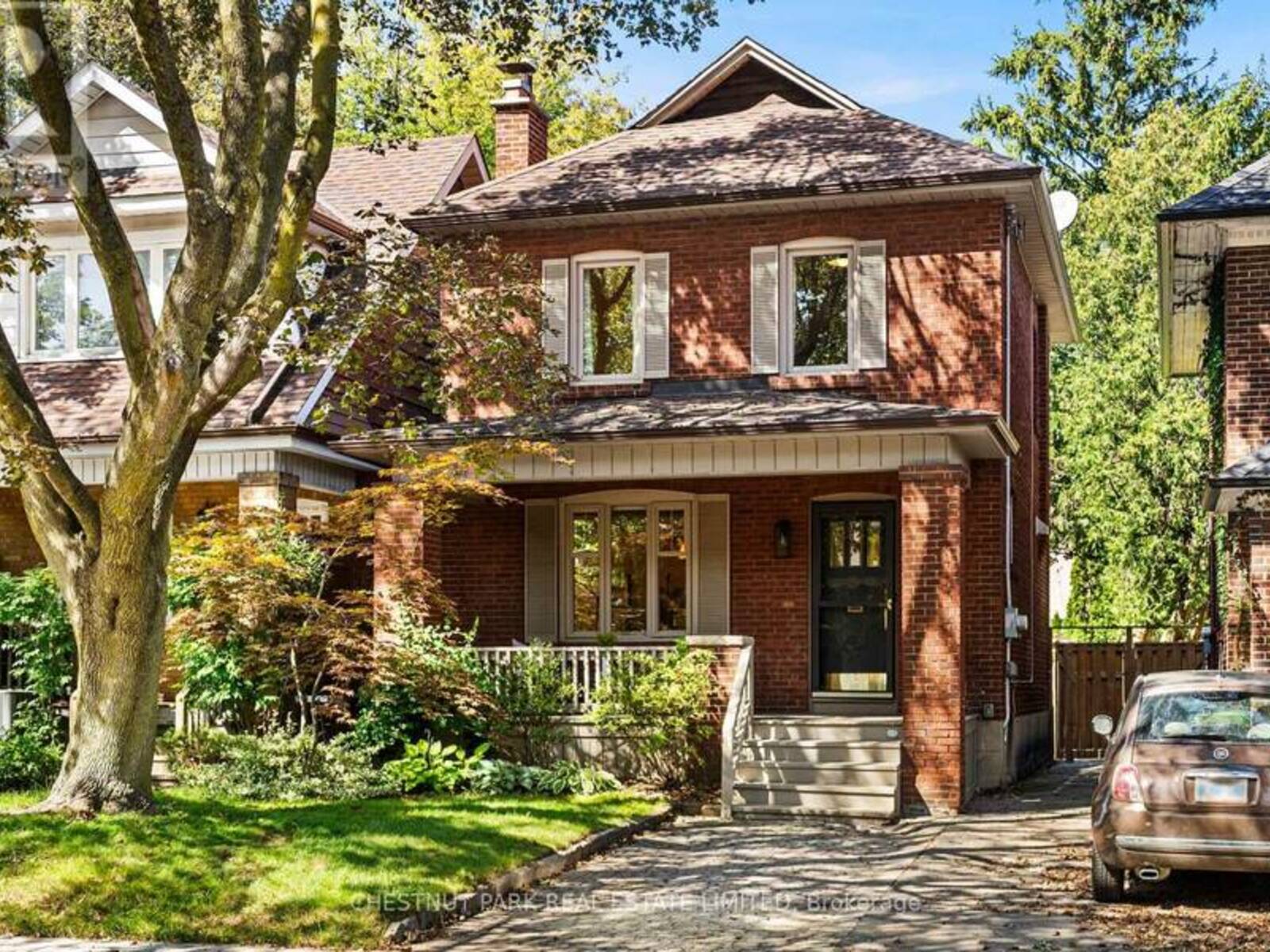 198 BOWOOD AVENUE, Toronto, Ontario M4N 1Y6