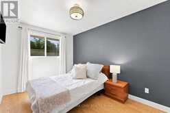 30 HARDING AVENUE | Barrie Ontario | Slide Image Twelve