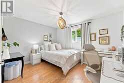 30 HARDING AVENUE | Barrie Ontario | Slide Image Nine