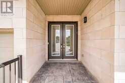 23 CARLINDS CRESCENT | Whitchurch-Stouffville Ontario | Slide Image Three