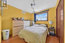 24 CLEETHORPES BOULEVARD | Toronto Ontario | Slide Image Twenty-one
