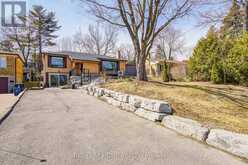 326 JAYBELL GROVE | Toronto Ontario | Slide Image Two