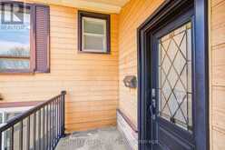 326 JAYBELL GROVE | Toronto Ontario | Slide Image Four