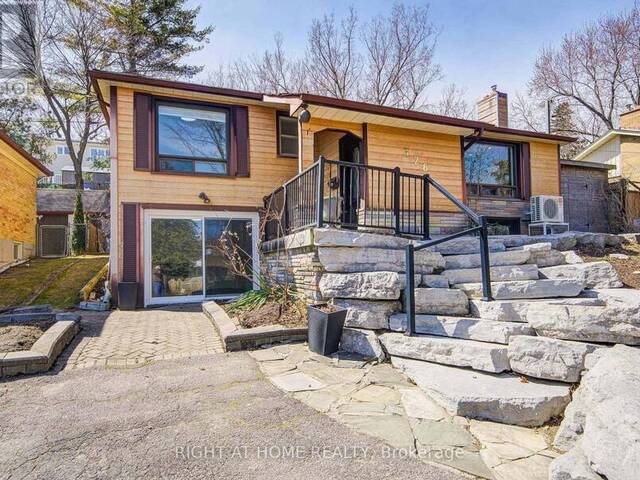 326 JAYBELL GROVE Toronto Ontario, M1C 2X5 - 3 Bedrooms Home For Sale