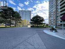 413 - 30 THUNDER GROVE | Toronto Ontario | Slide Image Four