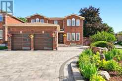 82 JUSTUS DRIVE | Richmond Hill Ontario | Slide Image One