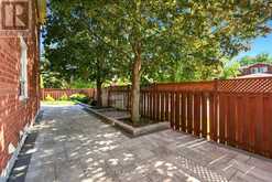 82 JUSTUS DRIVE | Richmond Hill Ontario | Slide Image Forty-nine
