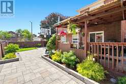 82 JUSTUS DRIVE | Richmond Hill Ontario | Slide Image Five