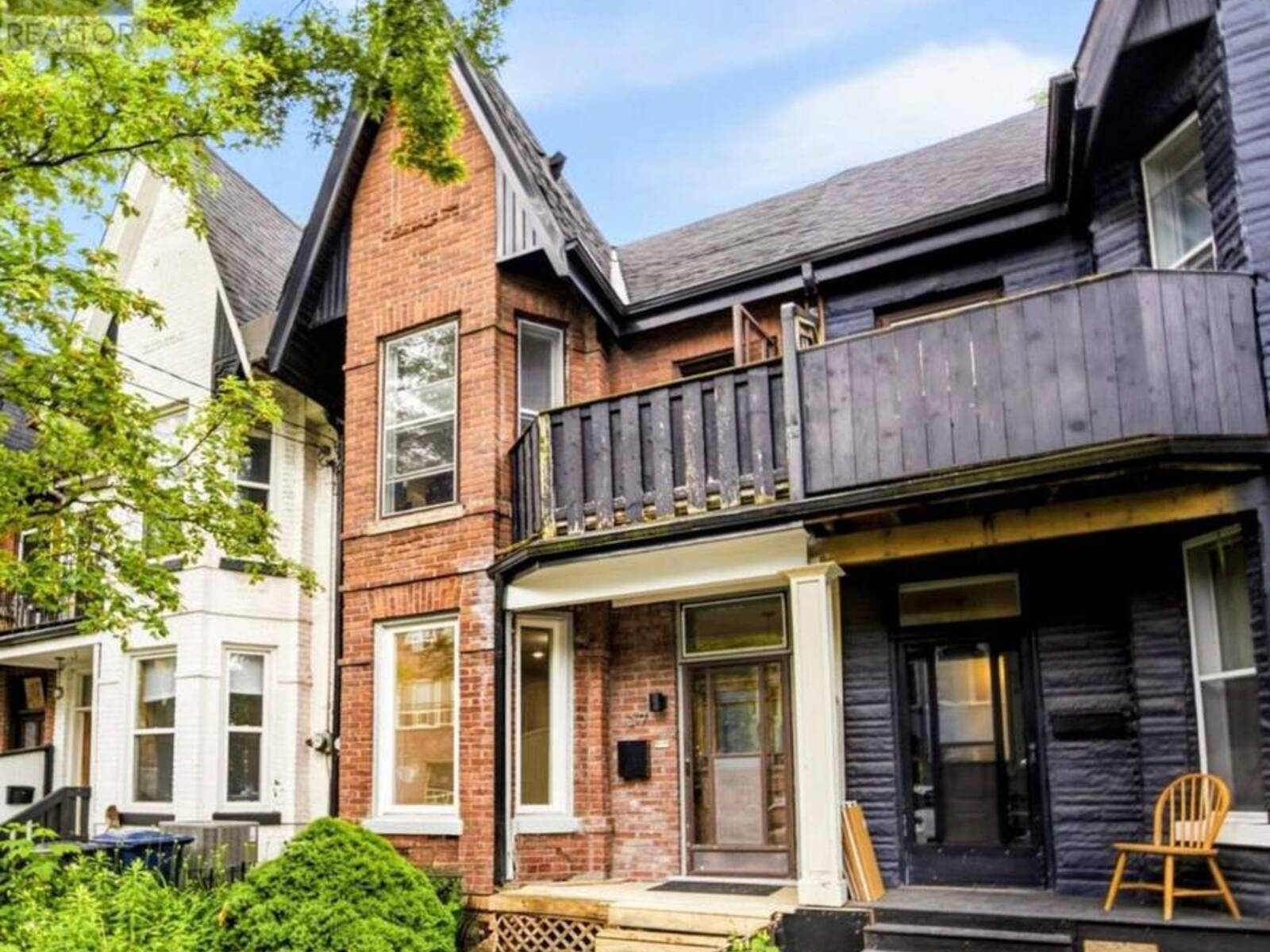 37 NOBLE STREET, Toronto, Ontario M6K 2C7