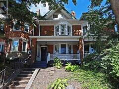 60 PARKDALE ROAD Toronto Ontario, M6R 1E2