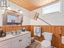 137 PICKEREL POINT ROAD | Port Severn Ontario | Slide Image Thirty-five