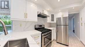 26 WARNER ROAD | Barrie Ontario | Slide Image Sixteen