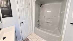 26 WARNER ROAD | Barrie Ontario | Slide Image Thirty-eight